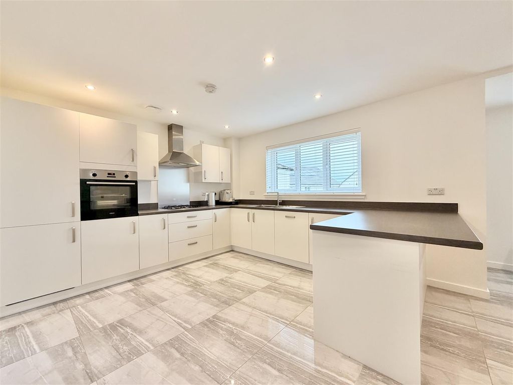Additional image 6 of 5 bed detached house for saleArisaig Grove, Hamilton ML3