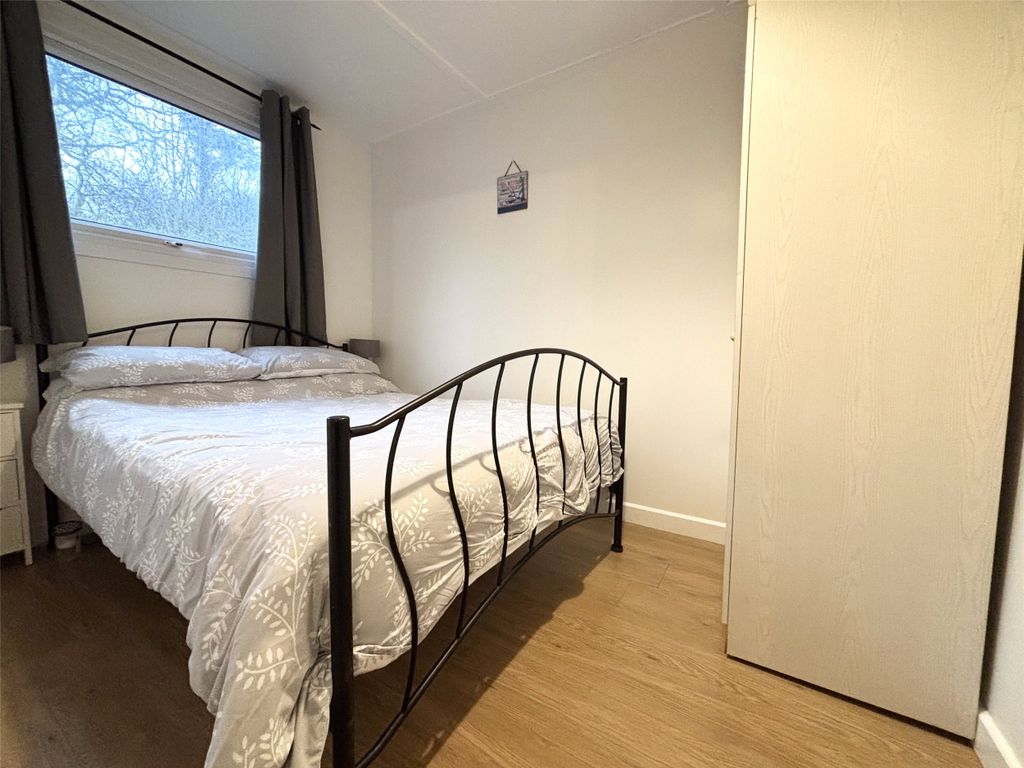 Property photo 3 of 7 Picture No. 01