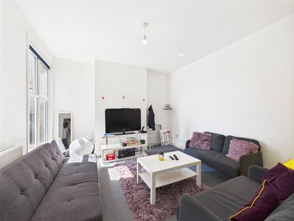 Property photo 2 of 12 Picture No. 04