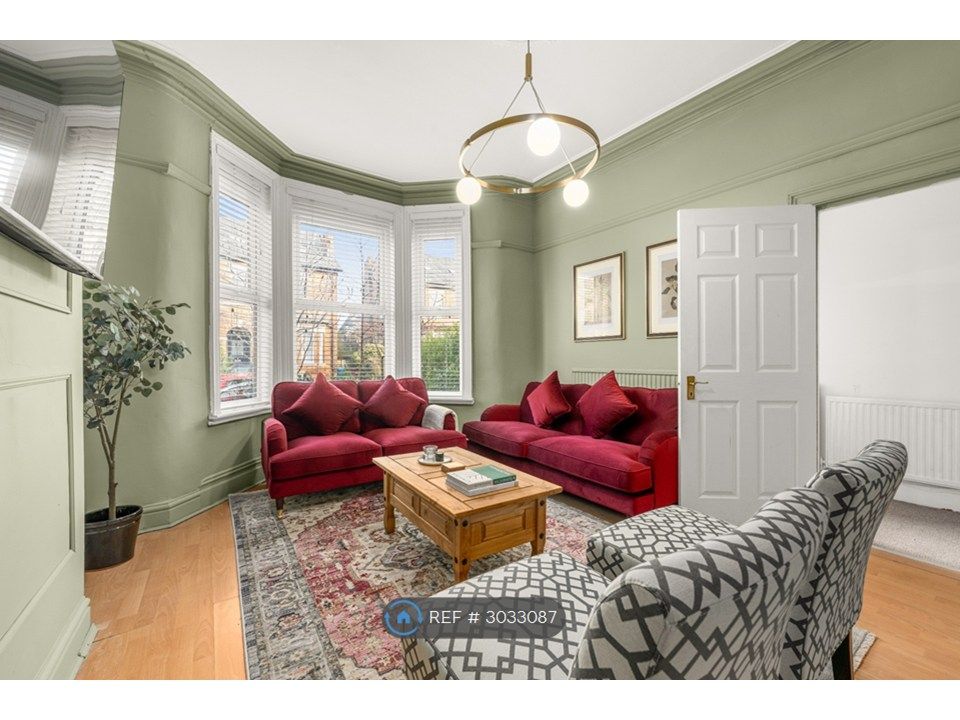 Property photo 1 of 35