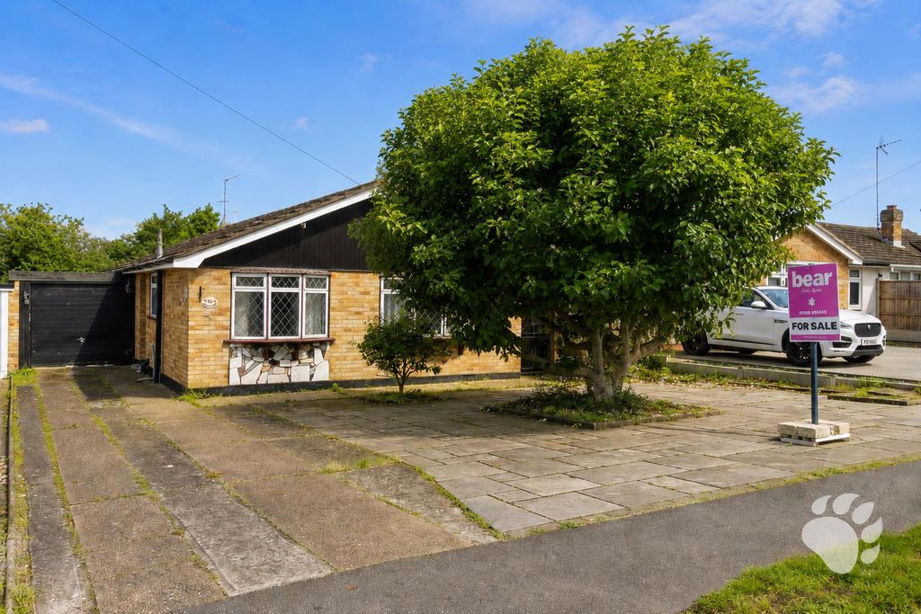 Property photo 1 of 17 Front
