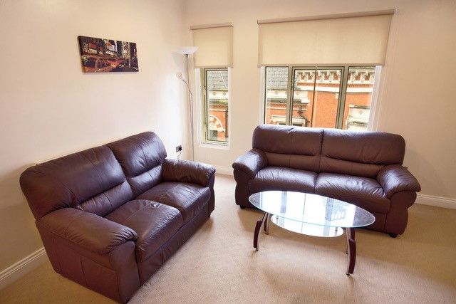 Property photo 2 of 5 Living Room