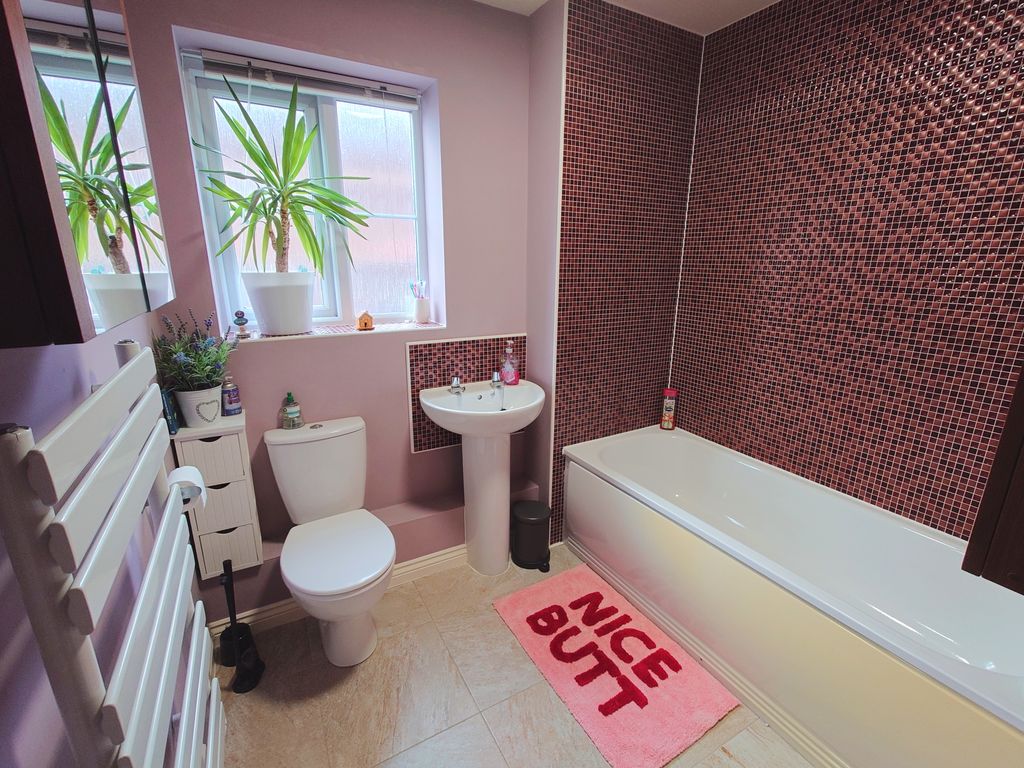 Property photo 3 of 29