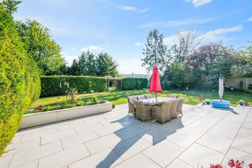 Additional image 34 of 5 bed detached house for saleGarden Walk, Coulsdon CR5
