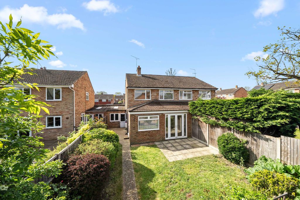 Property photo 2 of 16 Photo 18