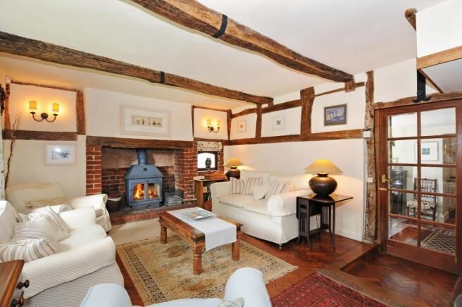 Property photo 3 of 21 Living Room