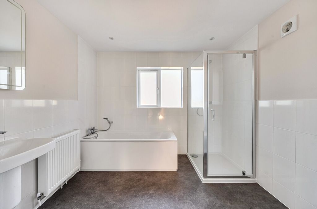 Property photo 2 of 14 1534428 (18)