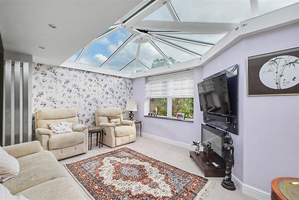 Property photo 2 of 31 Open Plan Living_4.Jpeg