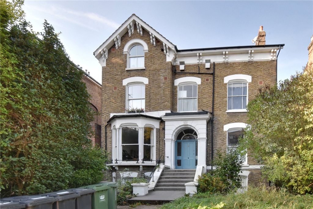 Property photo 1 of 17 Picture No. 19