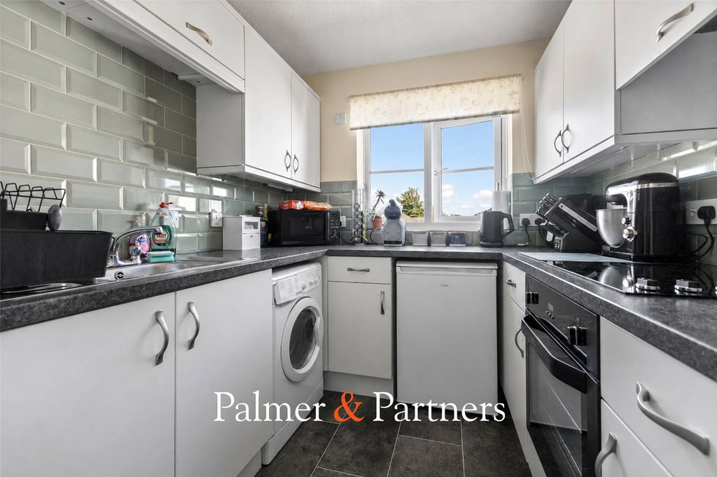 Property photo 2 of 8 Picture No. 03
