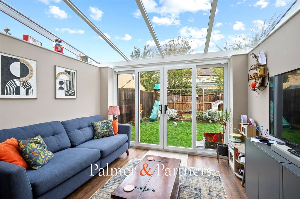 Property photo 2 of 23 Picture No. 31