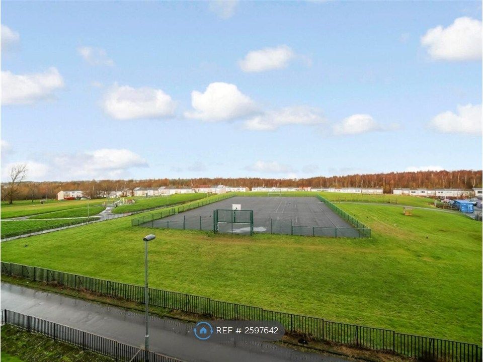 Property photo 3 of 20 Playground In Front