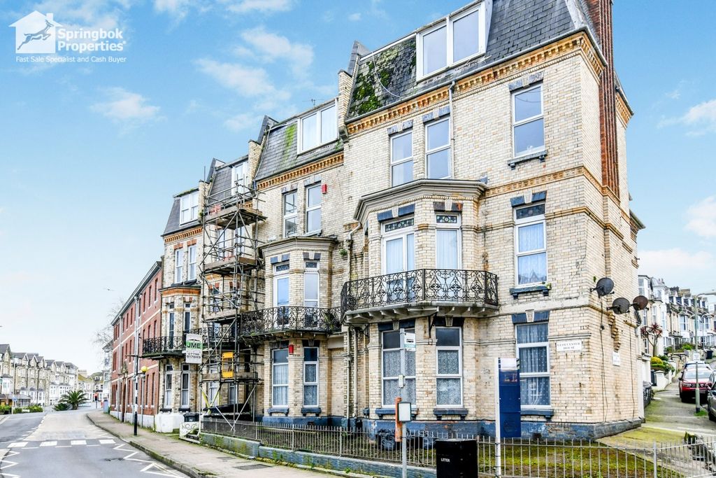 Property photo 1 of 12 Front View