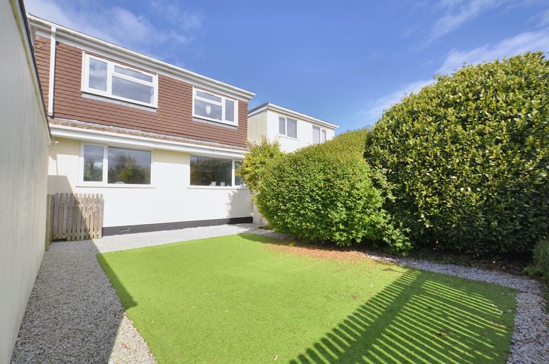 Property photo 2 of 16 Photo 11