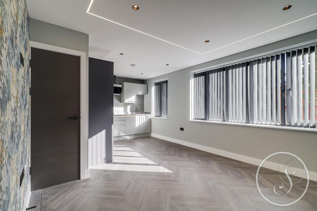 Property photo 3 of 26 Img_5729-Img_5731.Jpg