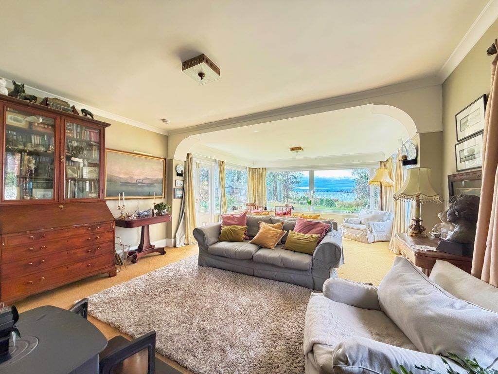 Property photo 3 of 25