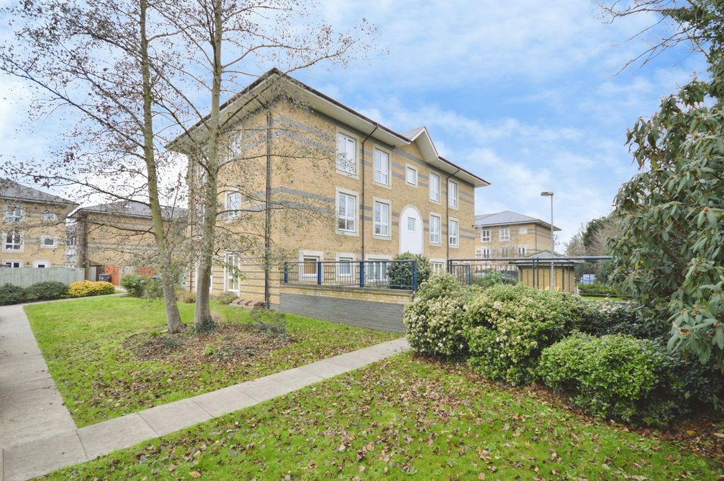 Property photo 1 of 7