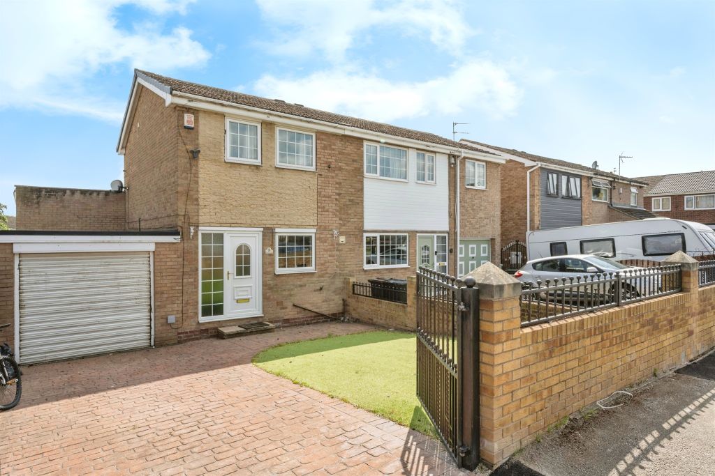 Property photo 1 of 12