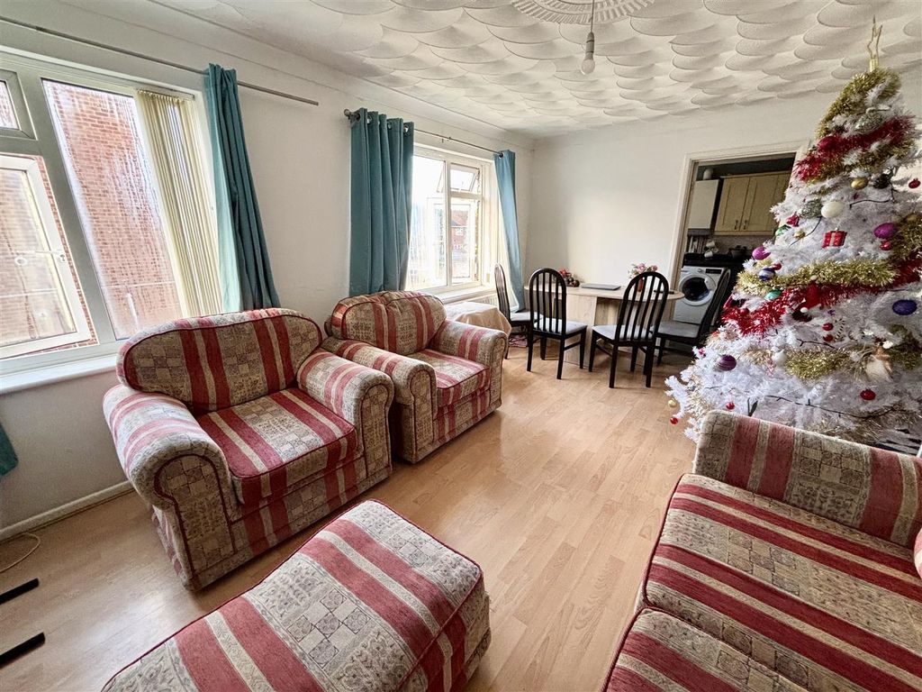 Property photo 2 of 7 Img_4414.Jpeg