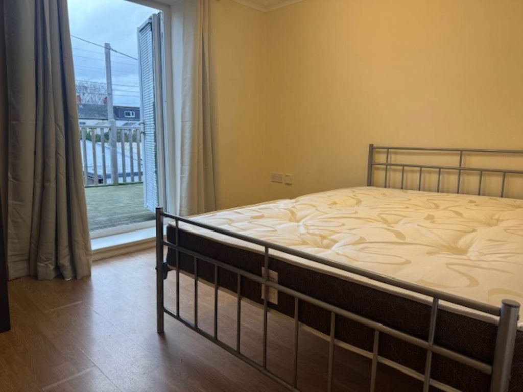 Property photo 2 of 7 Gallery