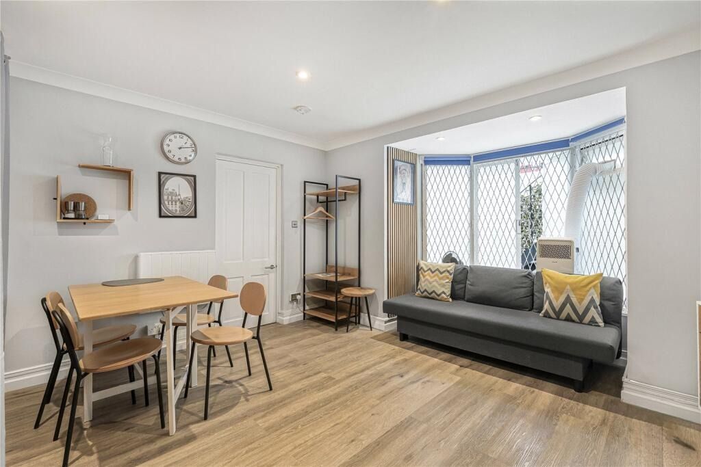 Property photo 2 of 9 4534241