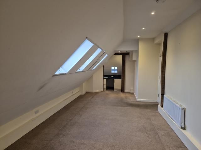 Property photo 2 of 10 Living Room