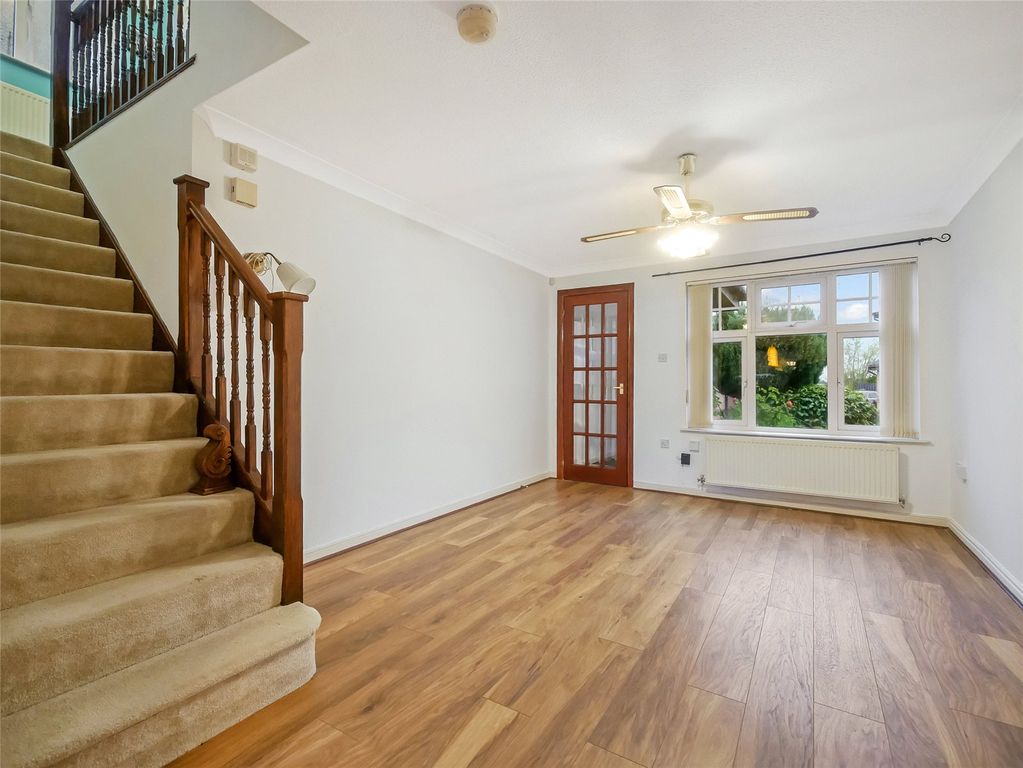 Property photo 2 of 17 Picture No. 03