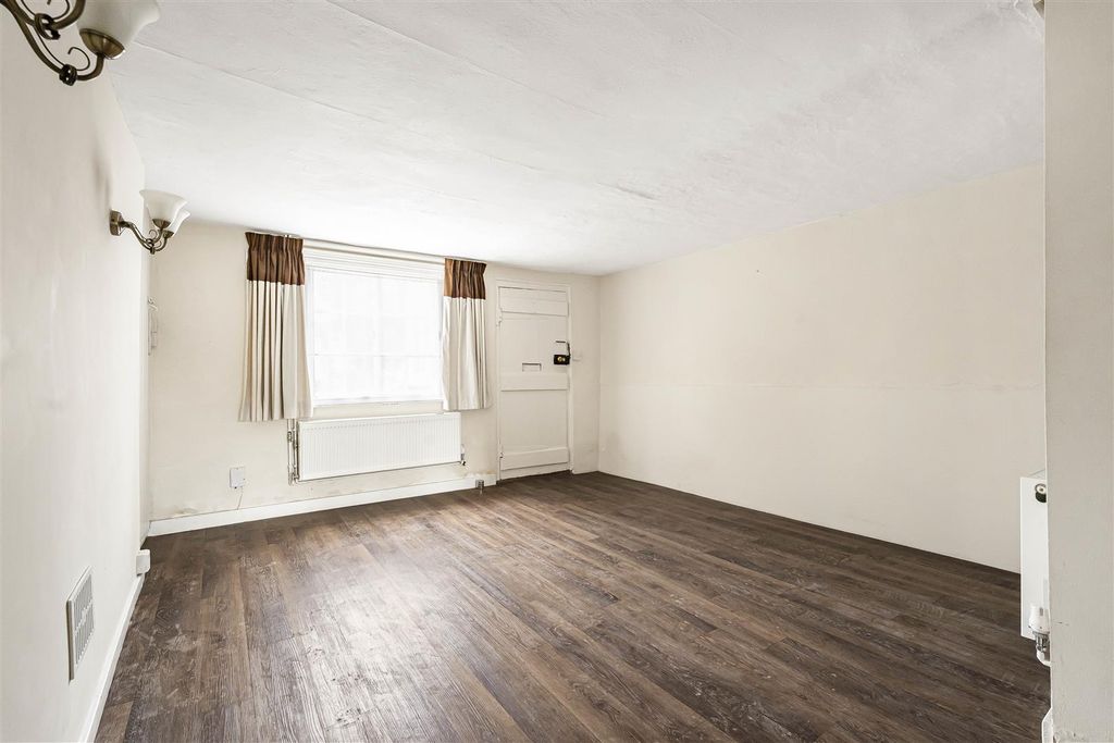 Property photo 2 of 31 17_62572.Jpg