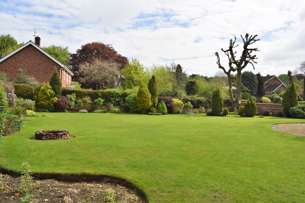 Additional image 18 of 5 bed detached house for saleFront Street, Elsham DN20