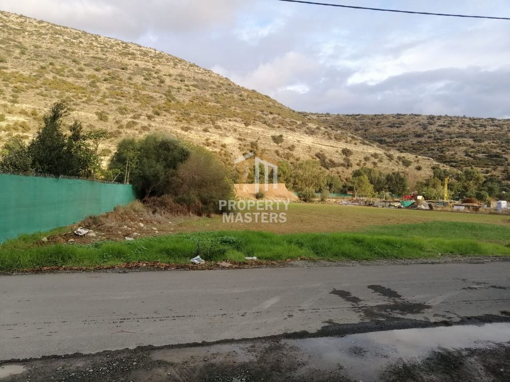 Property photo 3 of 4