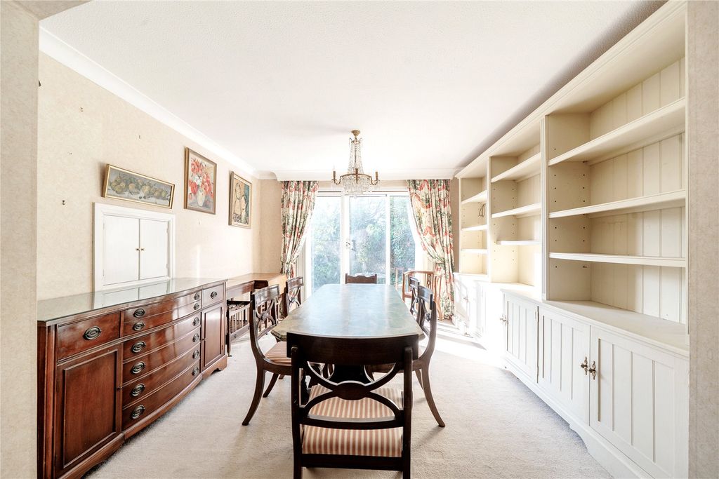 Property photo 3 of 22 Picture No. 16