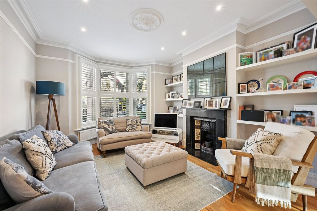 Property photo 2 of 15 Reception Room