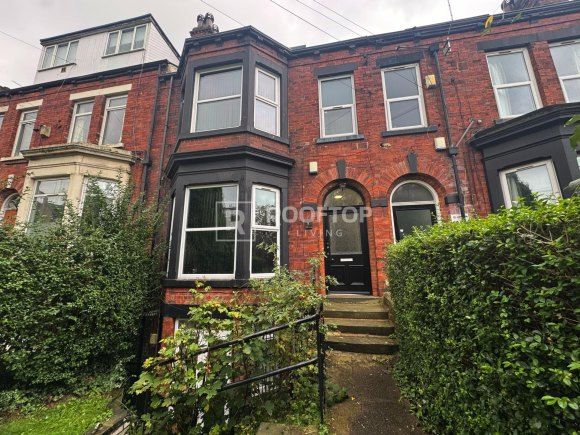 Property photo 3 of 15 8613999.Jpg