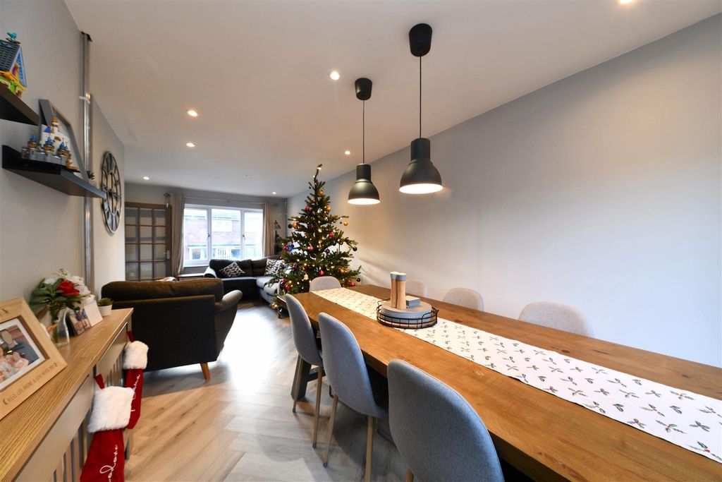 Property photo 3 of 14 Img_0635.Jpg