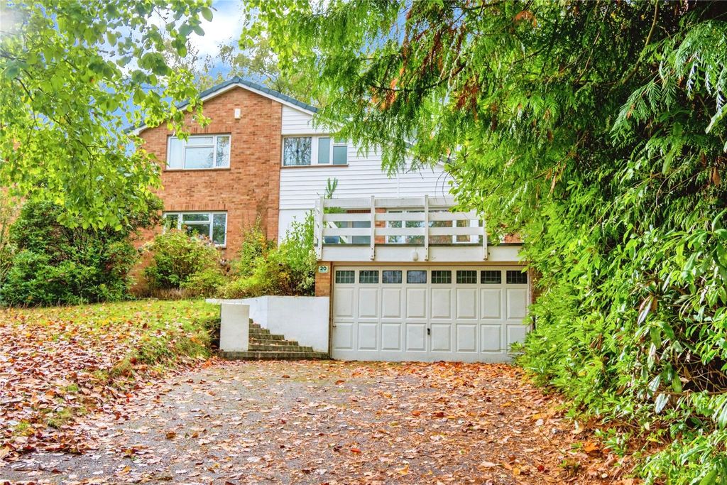 Property photo 2 of 27 Picture No. 19