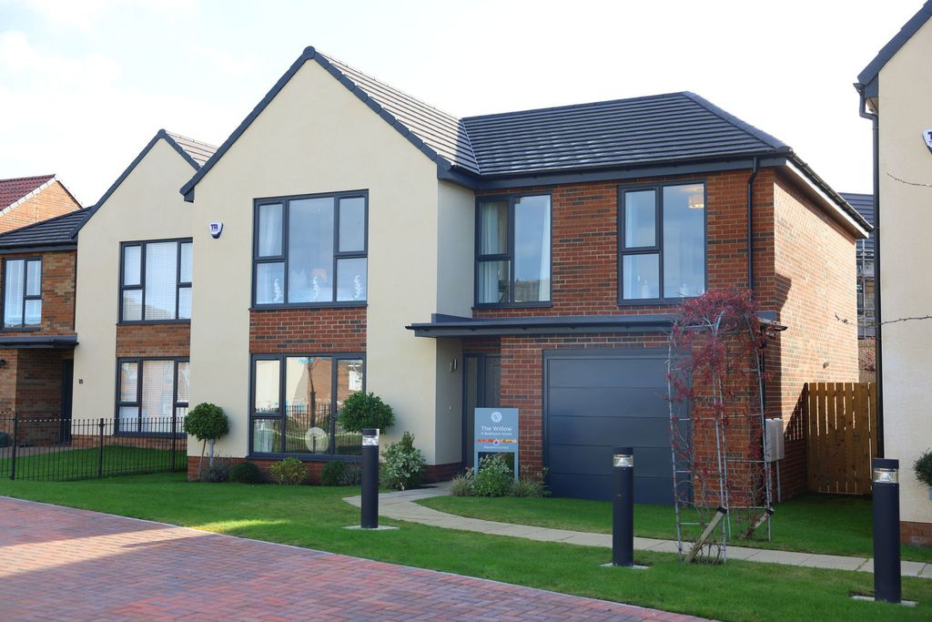 Property photo 1 of 1