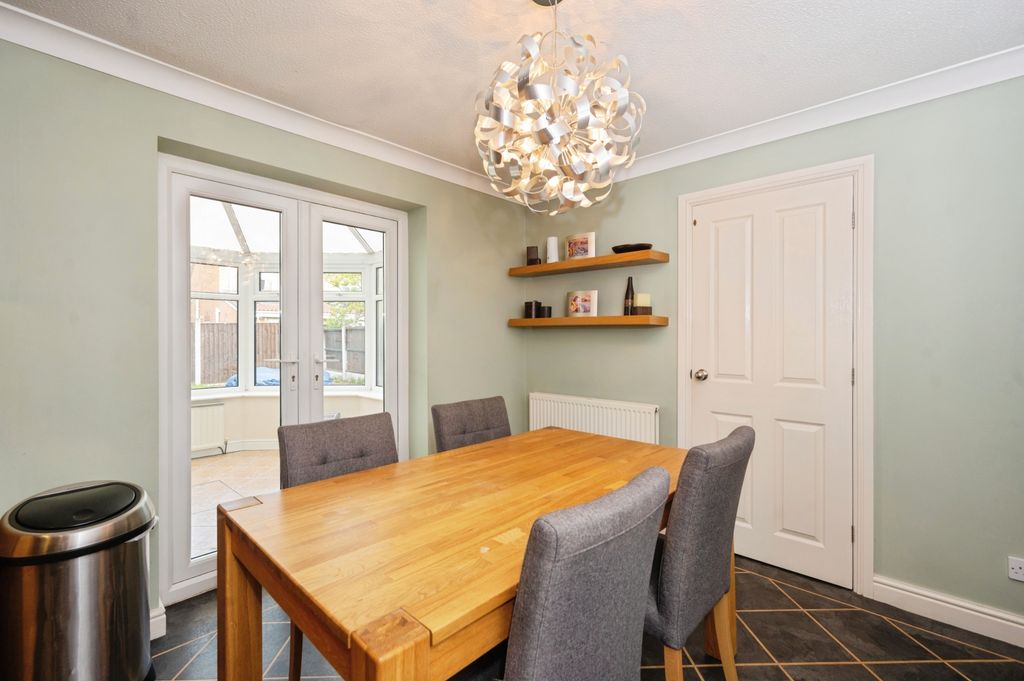 Property photo 2 of 13 Kitchen/Diner