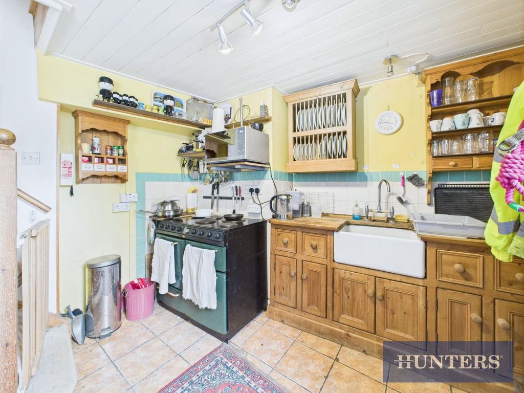 Property photo 3 of 11 Cam05333G0-Pr0123-Still008.Jpg