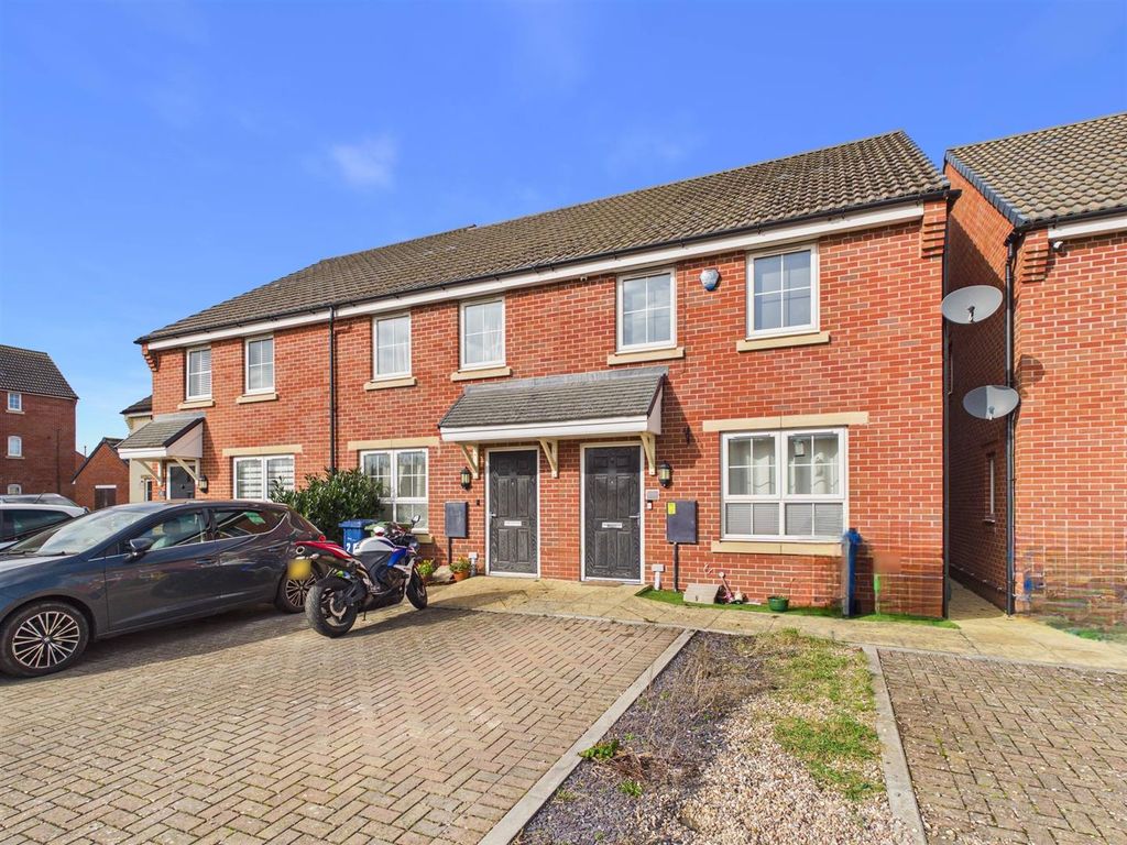 Property photo 1 of 12