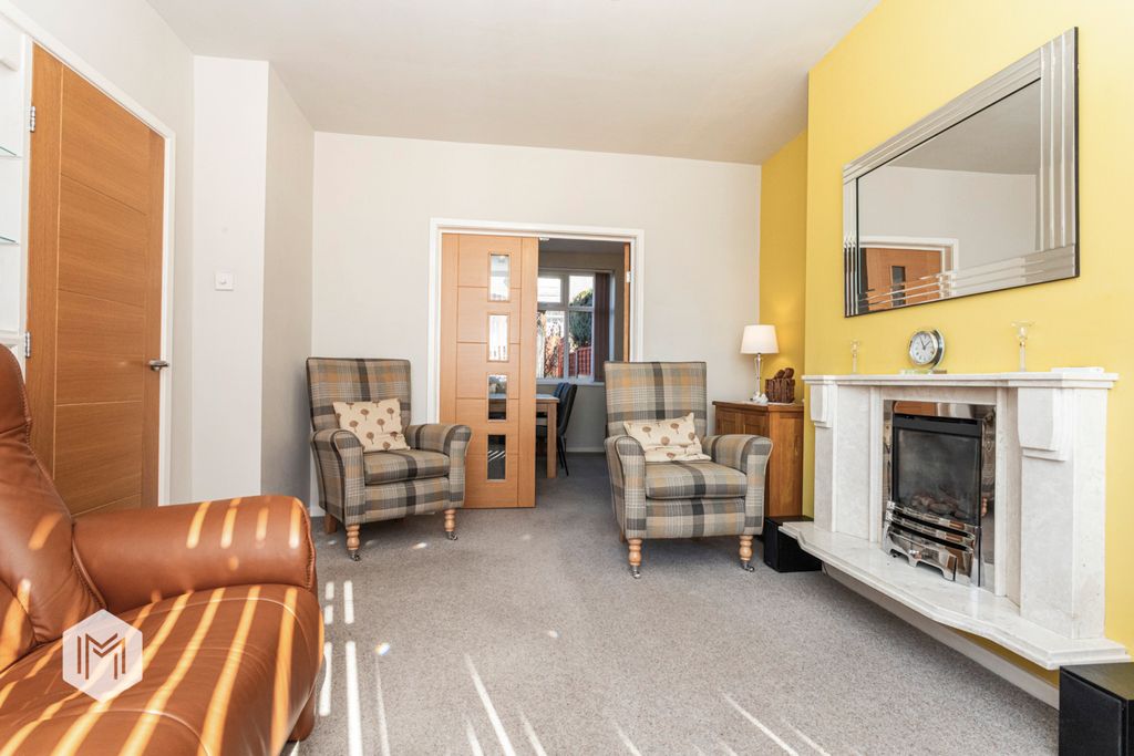 Property photo 2 of 21 Picture No. 20