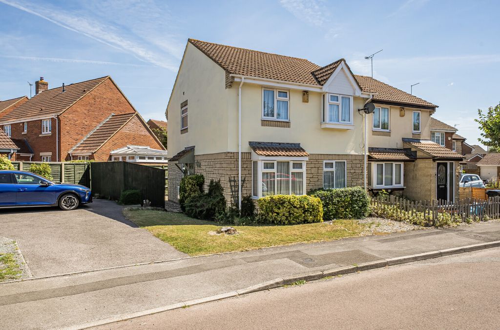 Property photo 1 of 20 148599419