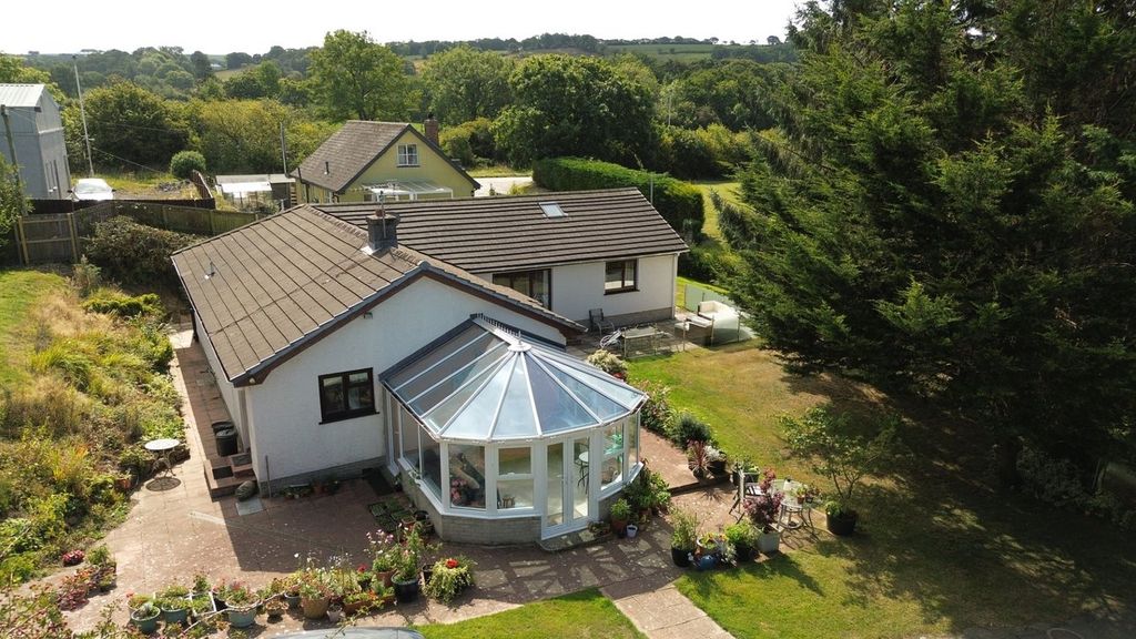 Property photo 3 of 66