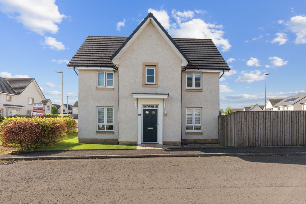 Property photo 1 of 30