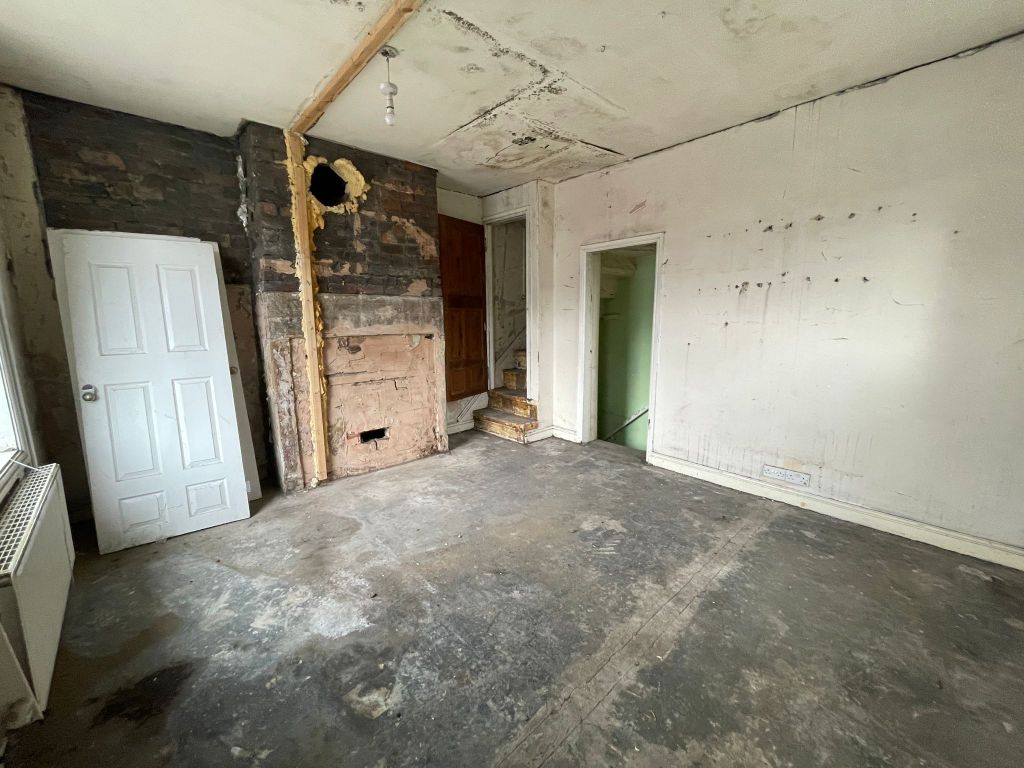 Property photo 3 of 7