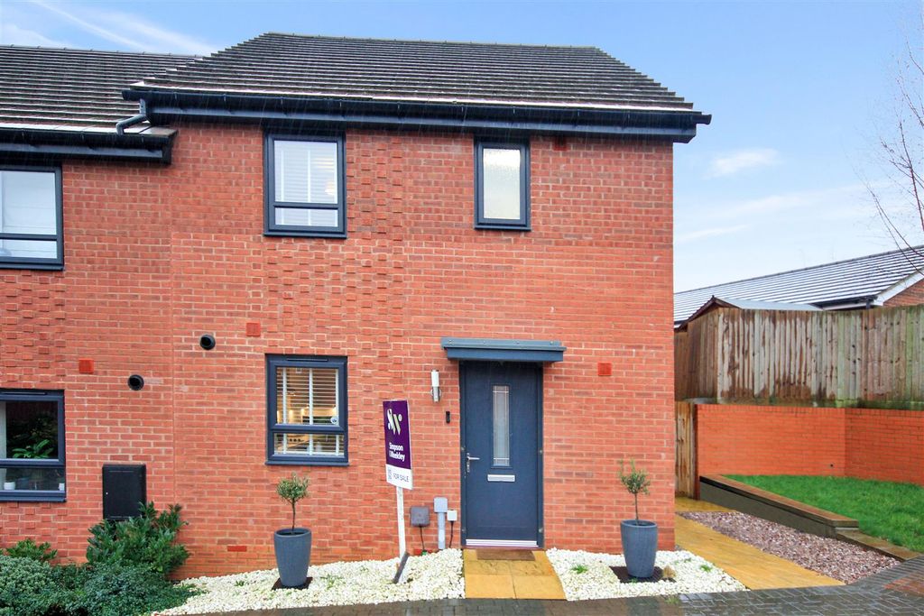 Property photo 1 of 15 Front 1.Jpg