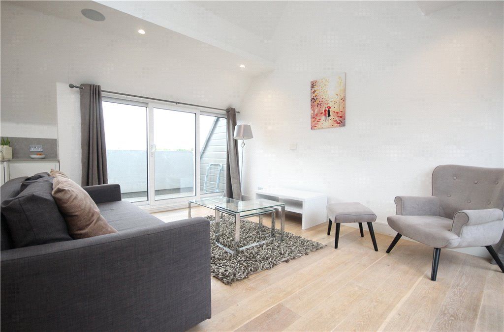 Property photo 1 of 12 Living Room