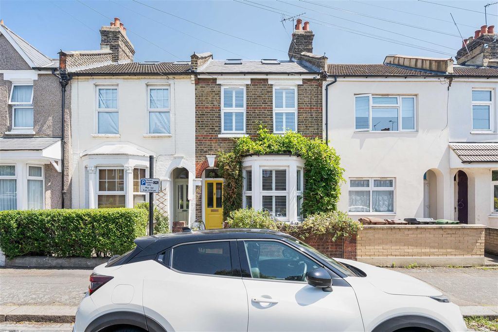 Property photo 1 of 30 1