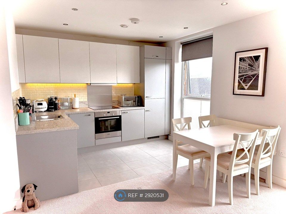 Property photo 2 of 9 Dining Area