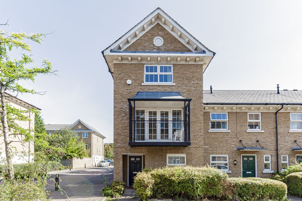 Property photo 1 of 11 105887