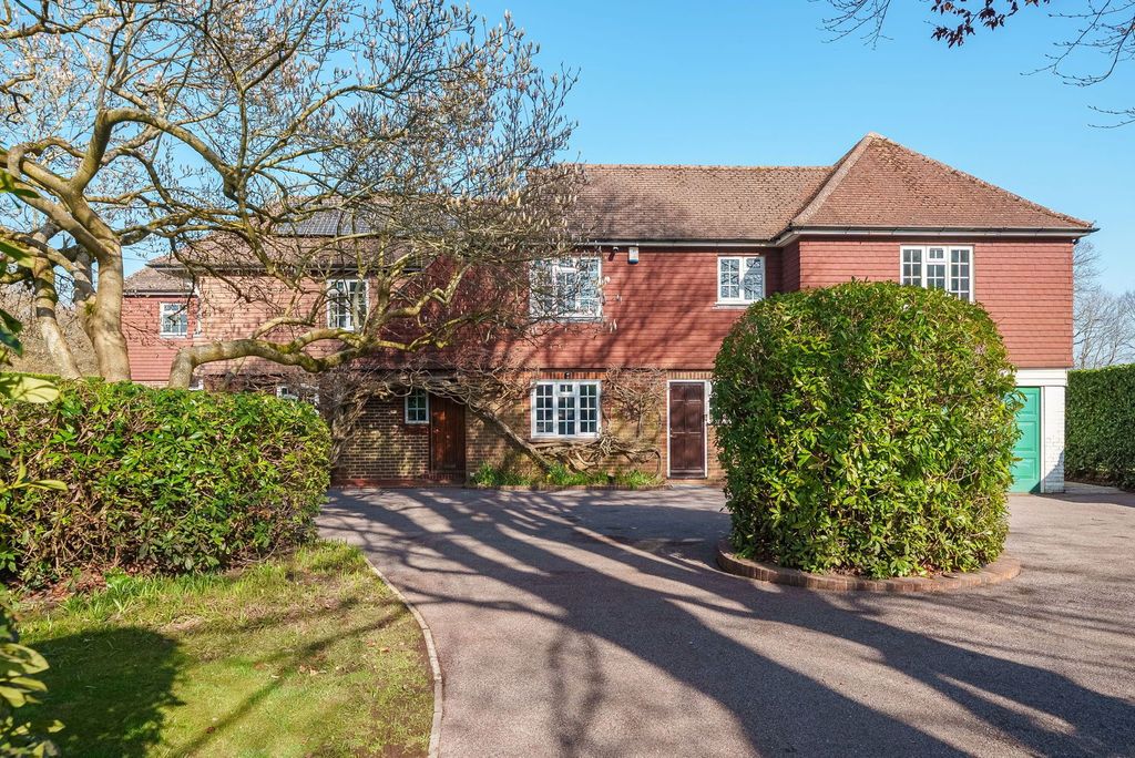 Property photo 1 of 30